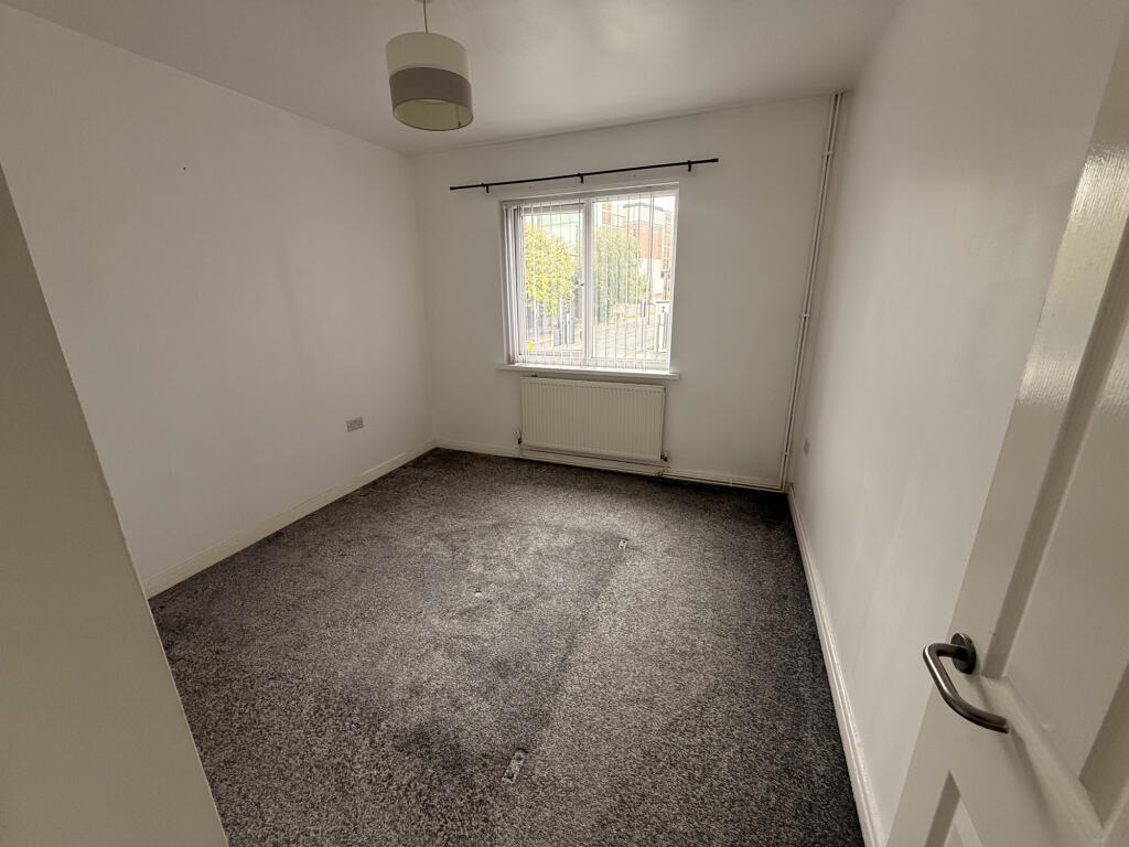 Apartment in Warrington - View 3