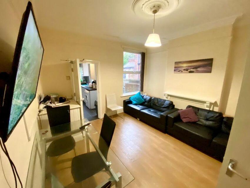 Main image of property: 37 Wadbrough Road, Ecclesall