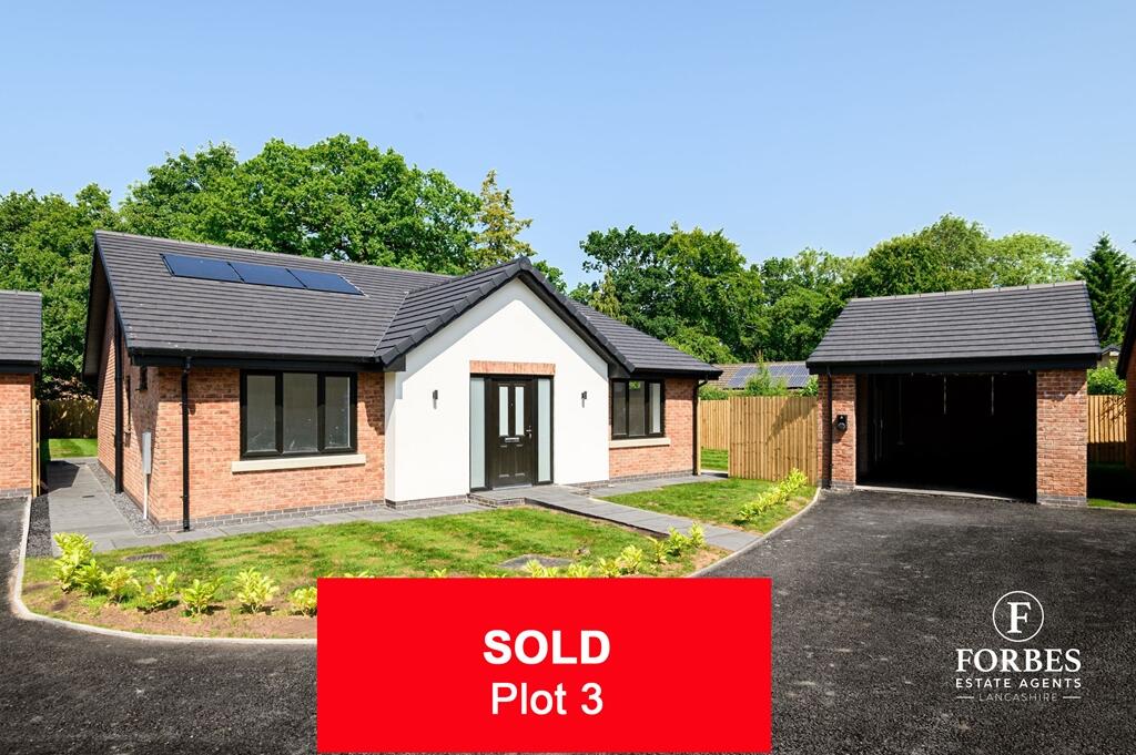 3-bed house on Plot 3, Huntley Close, Preston New Road, Samlesbury, PR5, £475,000