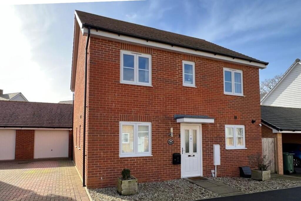 Main image of property: Goshawk Rise, Wymondham, Norfolk, NR18