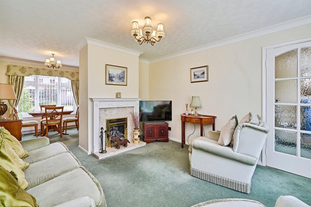 House in Walsall, West Midlands - View 3