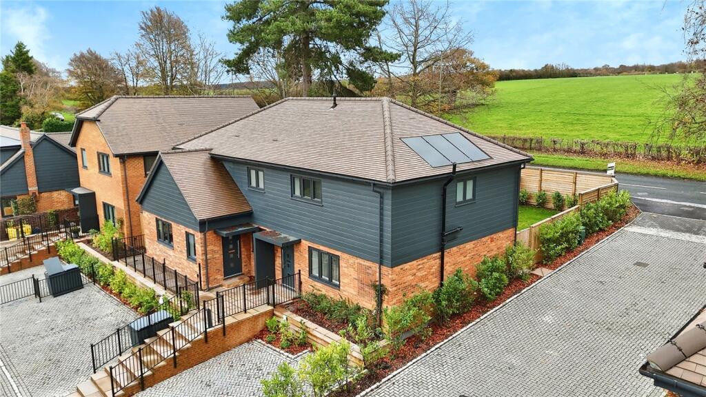 Main image of property: Leatherhead Road, Great Bookham, Leatherhead, Surrey, KT23