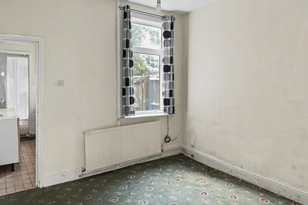 House in Birmingham, West Midlands - View 5