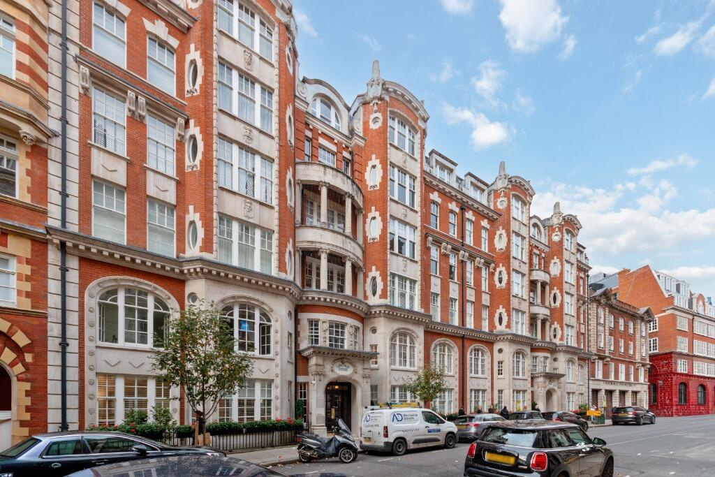 Main image of property: Lincoln House, Basil Street, Knightsbridge, London, SW3