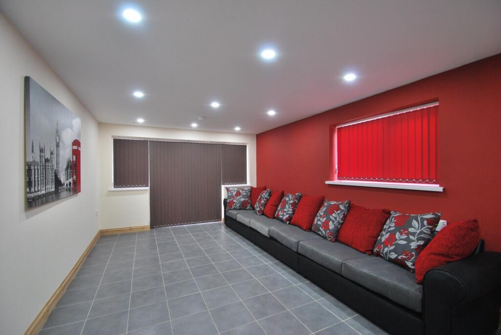 House in Cardiff - View 2