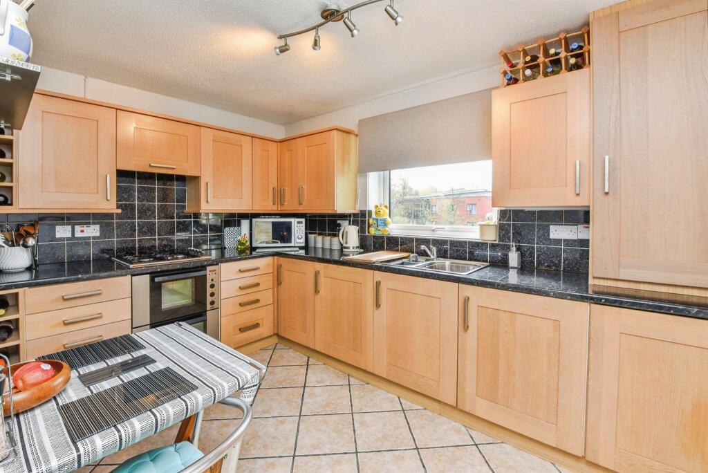 Mill Close, Frome