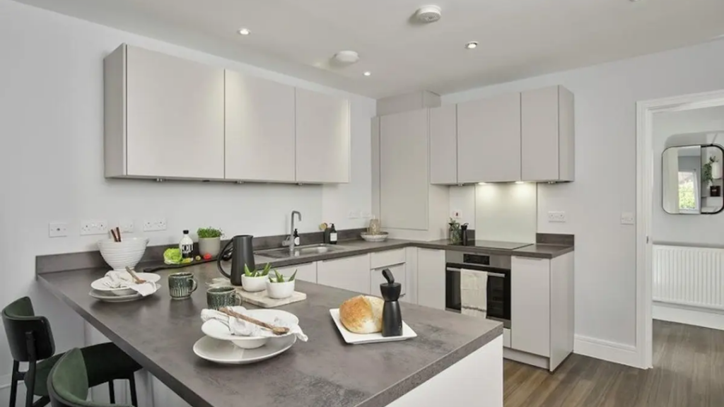 Main image of property: Bexhill-on-Sea, Bexhill-on-Sea, TN40 2GA