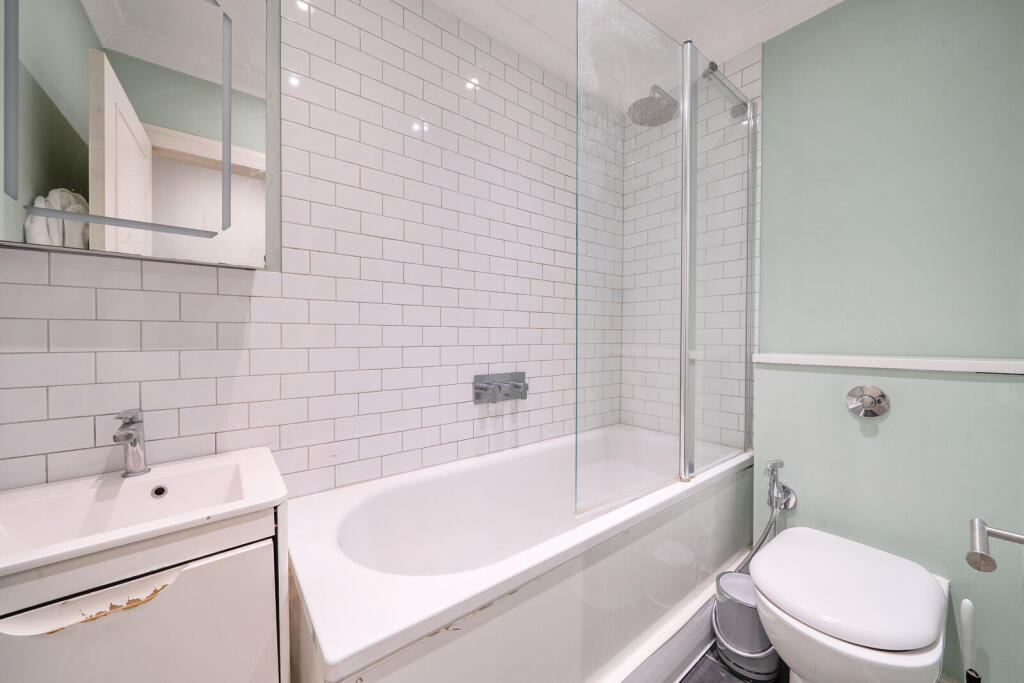 Apartment in London, Royal Borough of Kensington and Chelsea - View 5
