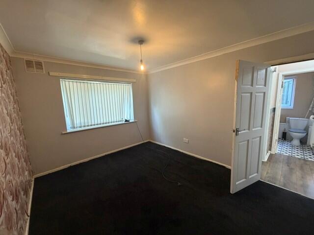 Apartment in Birmingham, West Midlands - View 3
