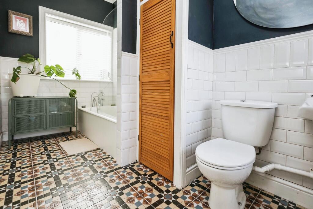 Additional image 9 of Joinings Bank, Oldbury