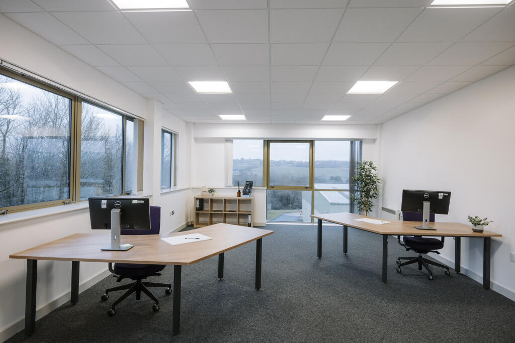 550 sqft office Blackpool Business First