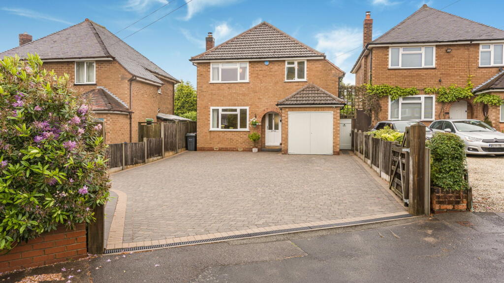 Main image of property: Longdon Drive, Sutton Coldfield, B74 4RF