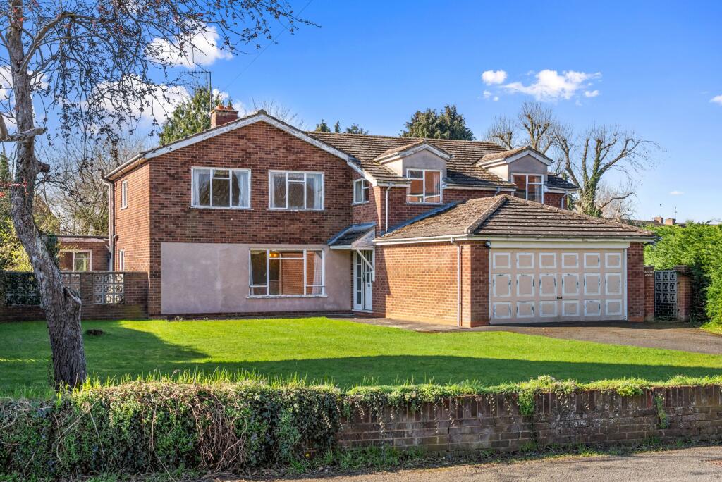 Main image of property: Manor Road, Lower Moor, WR10