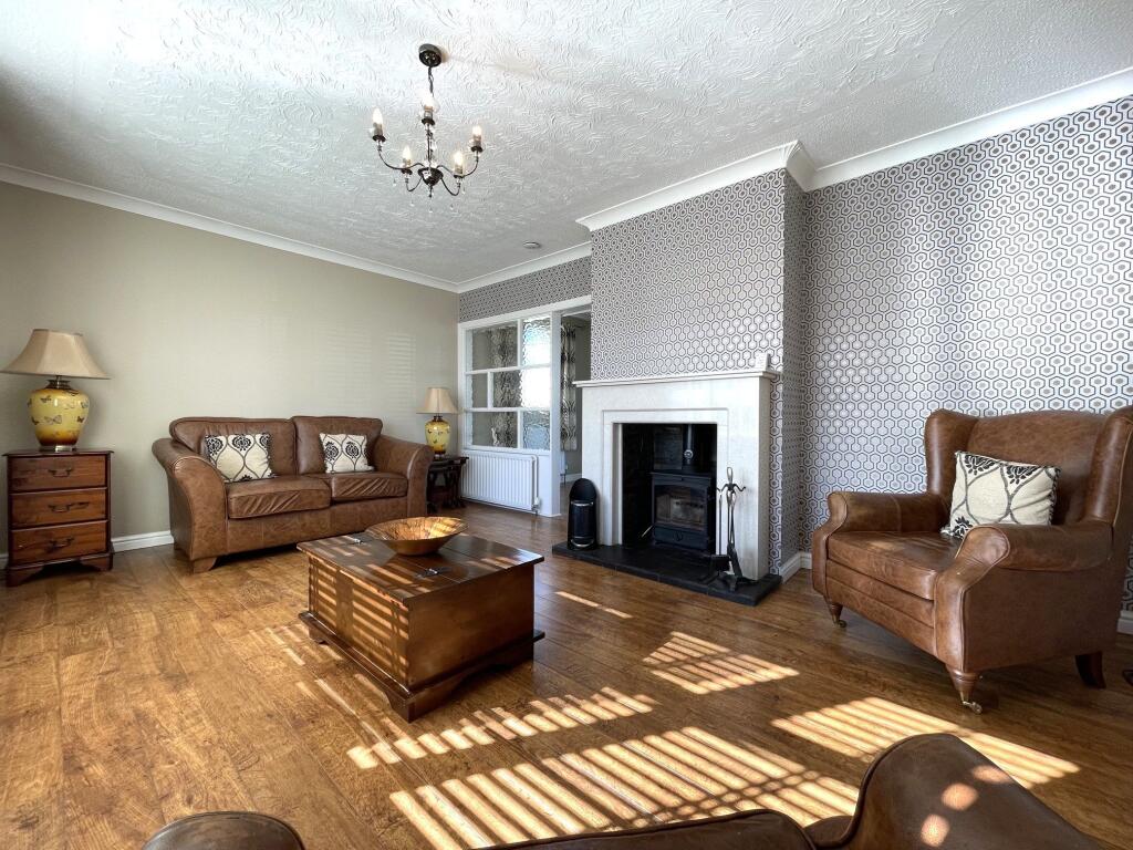 House in Durham - View 5