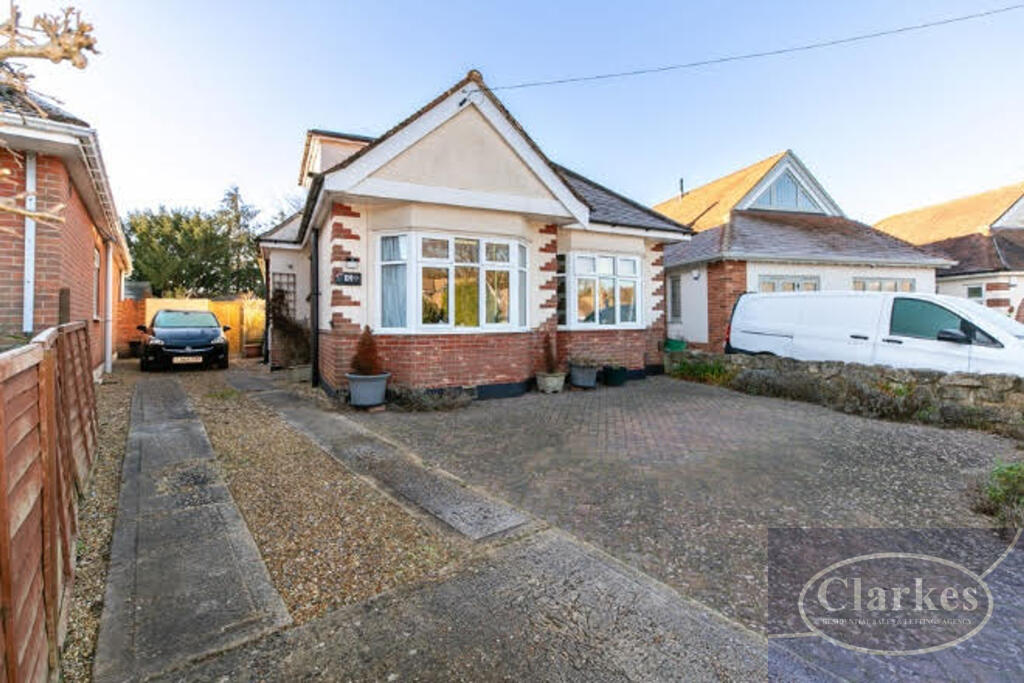 Headswell Avenue, Bournemouth, Dorset