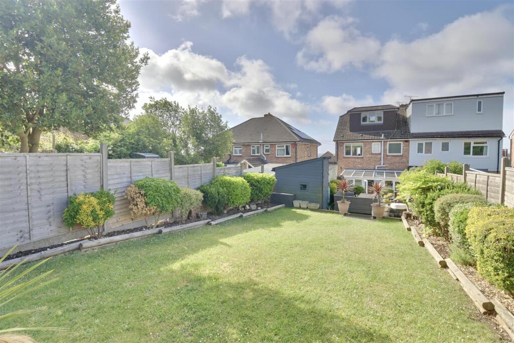 Woodfield Avenue, Portsmouth, Portsmouth
