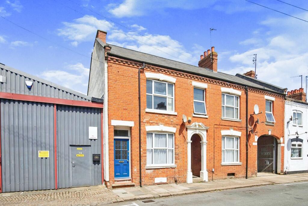 Main image of property: Southampton road