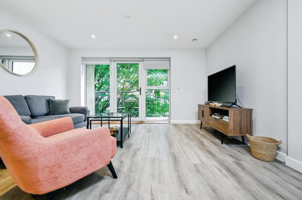 Main image of property: Gatehouse Apartments, Southampton Southampton SO14