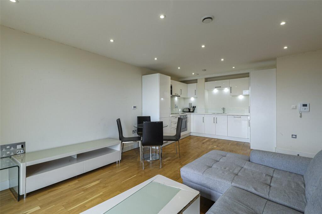 Apartment in London - View 4