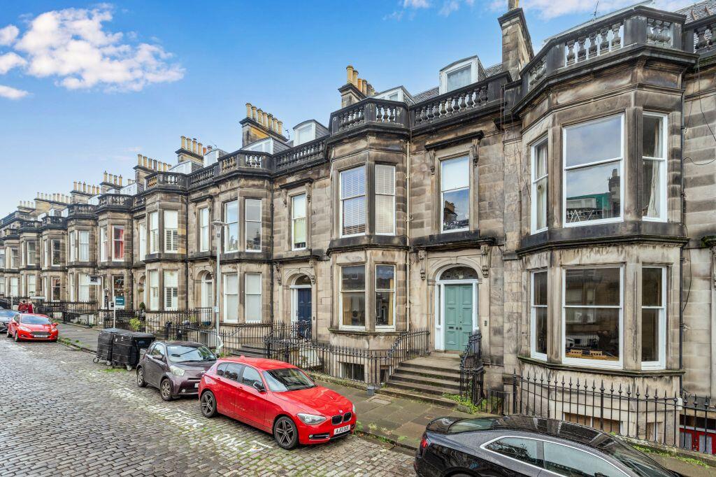 Main image of property: 26 Coates Gardens, West End, Edinburgh, EH12 5LE