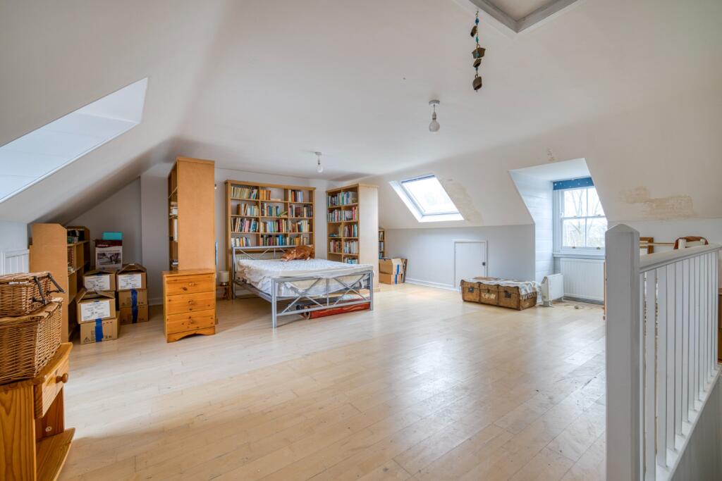 Additional image 21 of Townhouse, Southover, central Wells