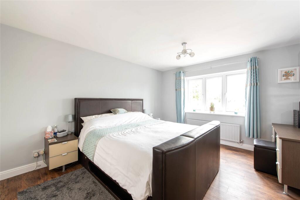 House in Northampton - View 5