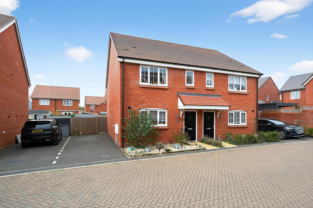 Main image of property: Stour Close, Dunmow, CM6