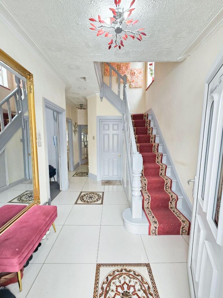 House in Trafford, Greater Manchester - View 4