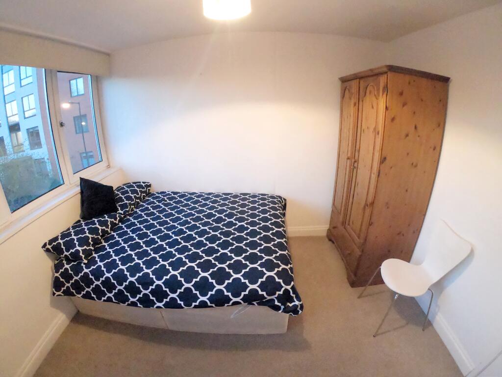 Main image of property: Islington N1 8RB