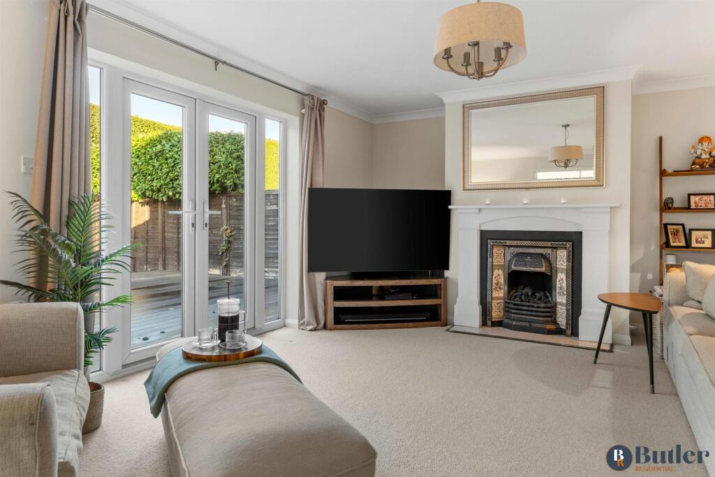 Burberry Road, Buckden, St. Neots photo 5