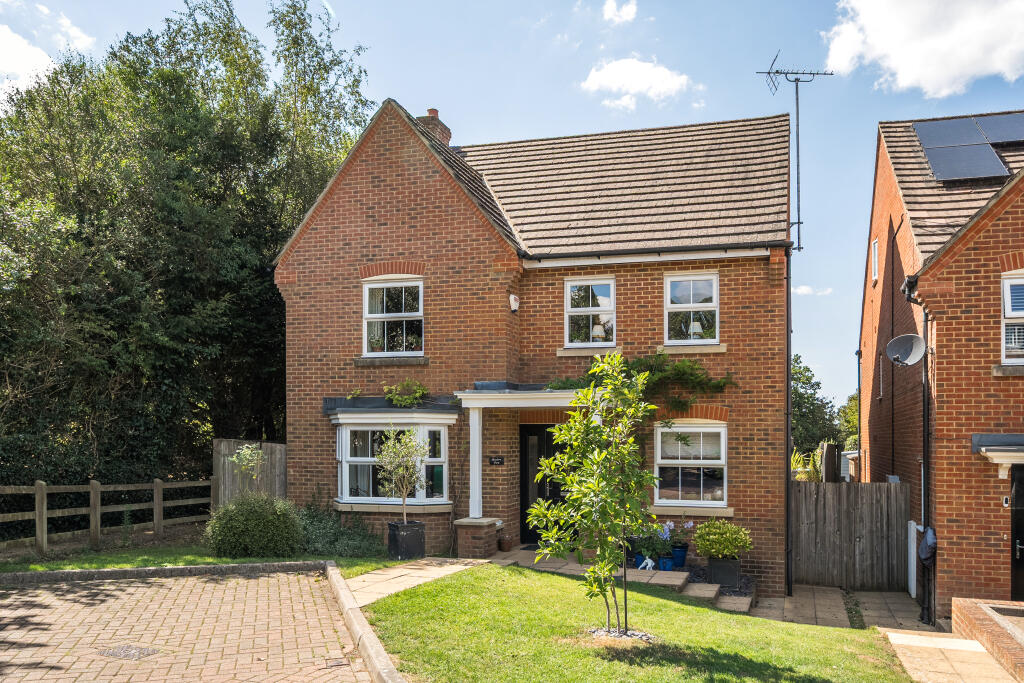 Main image of property: Newbery Close, Caterham, CR3