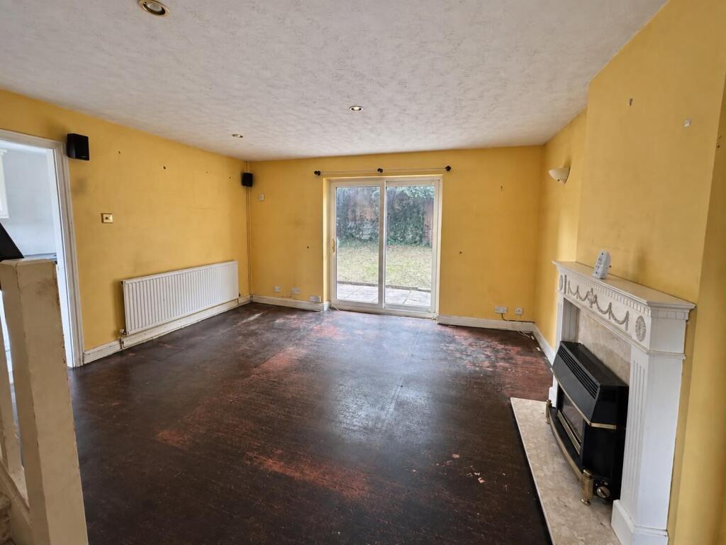 House in Stockport - View 2