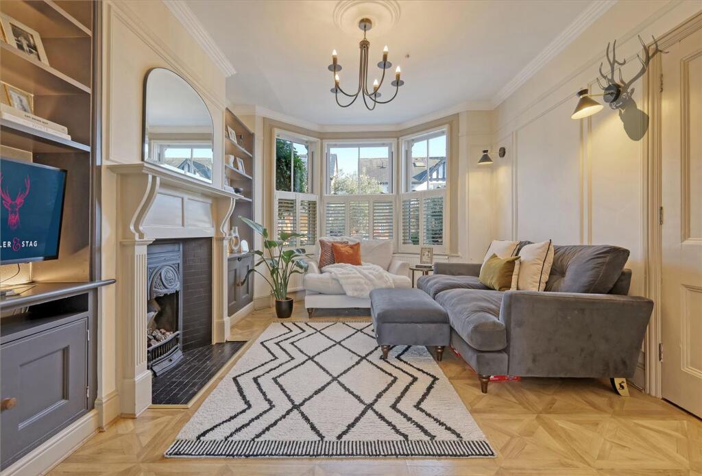 House in Chelmsford, Springfield Park - View 3