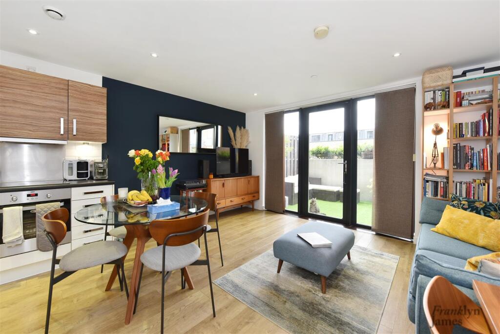 Main image of property: Moro Apartments, New Festival Avenue, E14