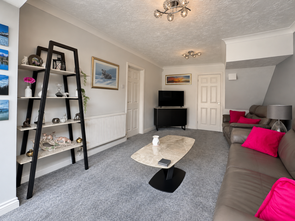 House in Leicester - More