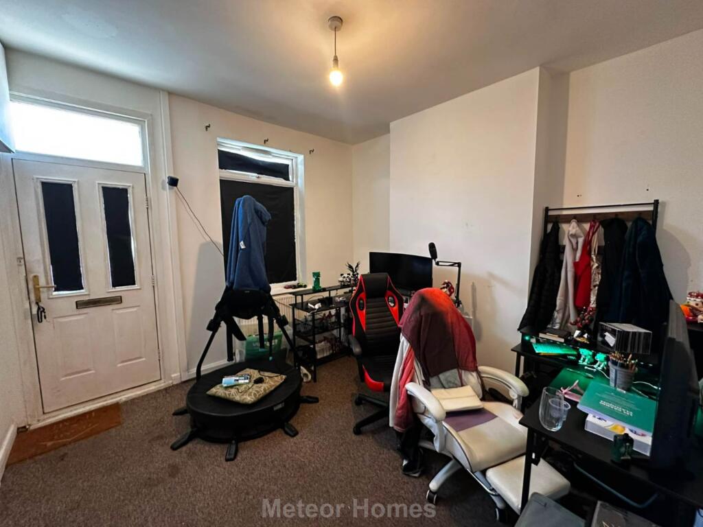 House in Doncaster - View 3