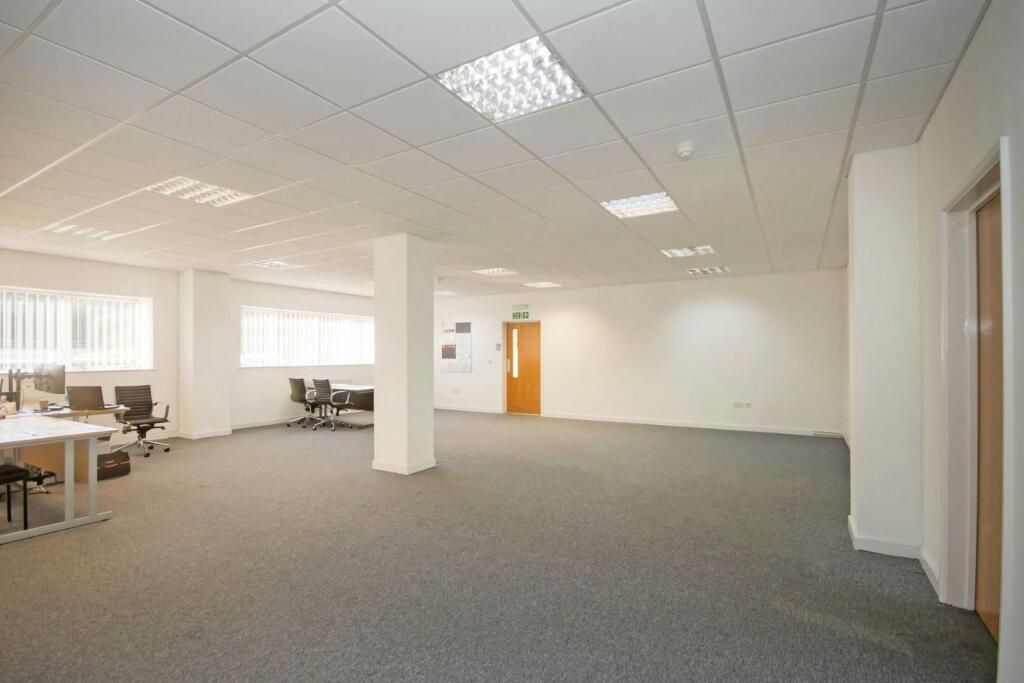 GRANTA_025 Large.JPG