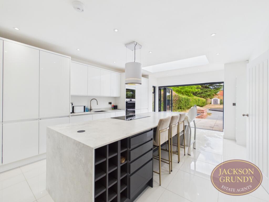 House in Northampton - View 4