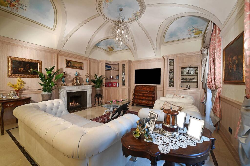 Main image of property: Piedmont, Cuneo, Cherasco