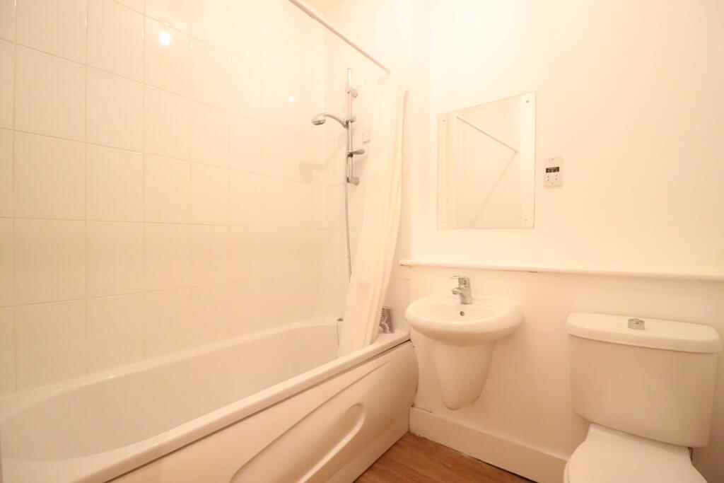 Apartment in Barry Island - View 5