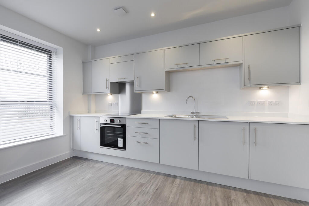Main image of property: Beechwood Apartments, Gloucester Place, Cheltenham GL52 2RF