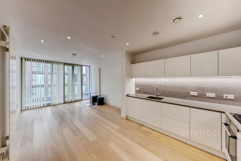Apartment in London, Royal Wharf, Silvertown - View 2