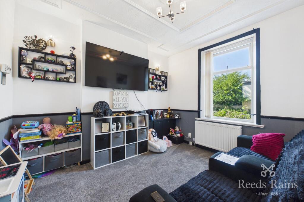 House in Burnley, Lancashire - View 2