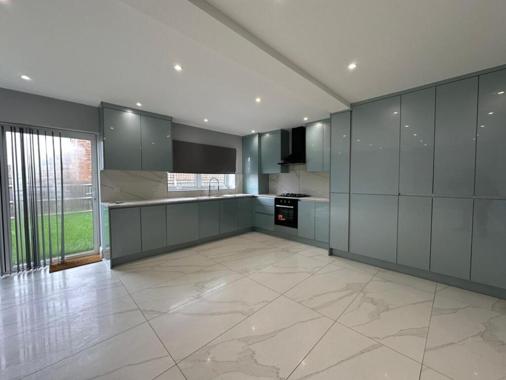 Main image of property: Rockley Road, Luton