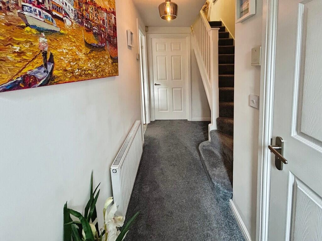 House in Mansfield, Berry Hill - View 2