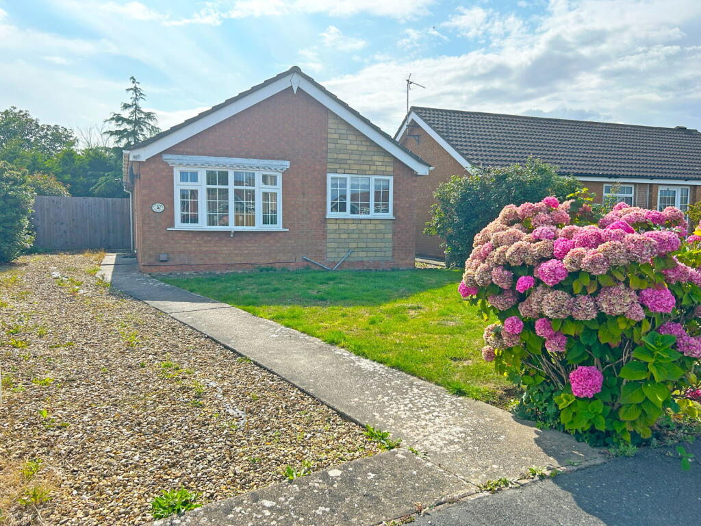 Main image of property: St. Annes Close, Skegness, Lincolnshire, PE25 1DE