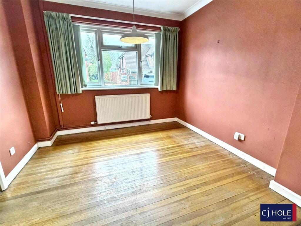 House in Tewkesbury, Hucclecote - View 5