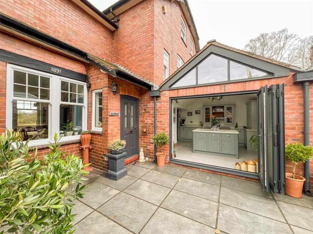 Main image of property: Sutherland Road, Longsdon, ST9 9QD