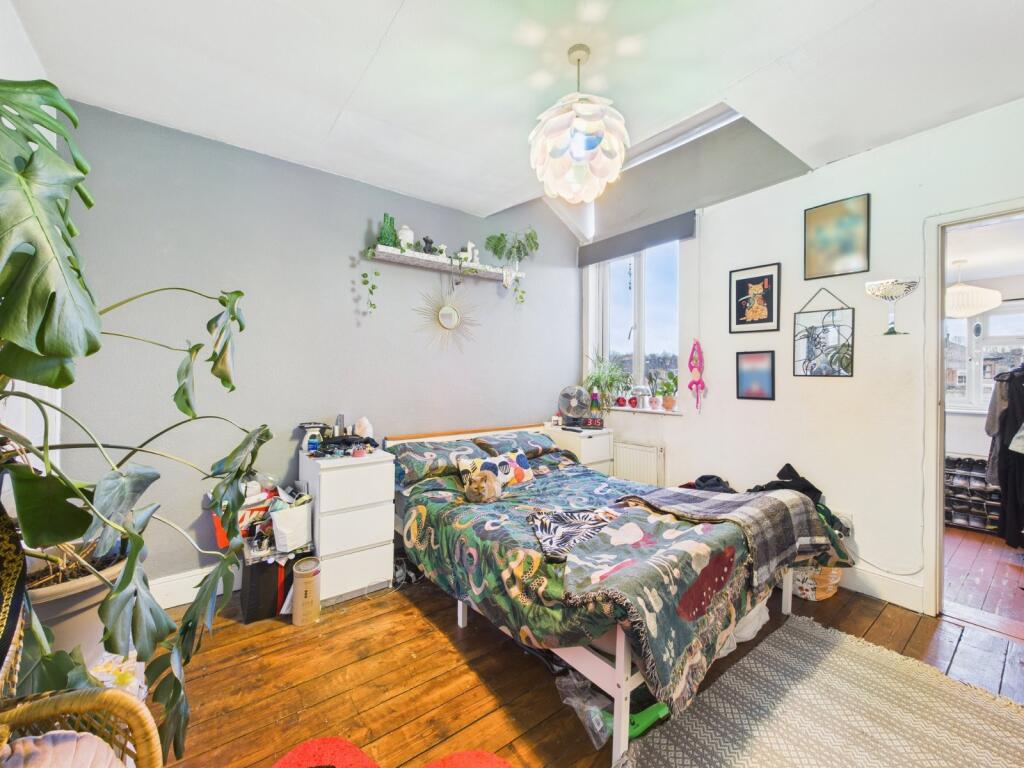 House in Worcester - More