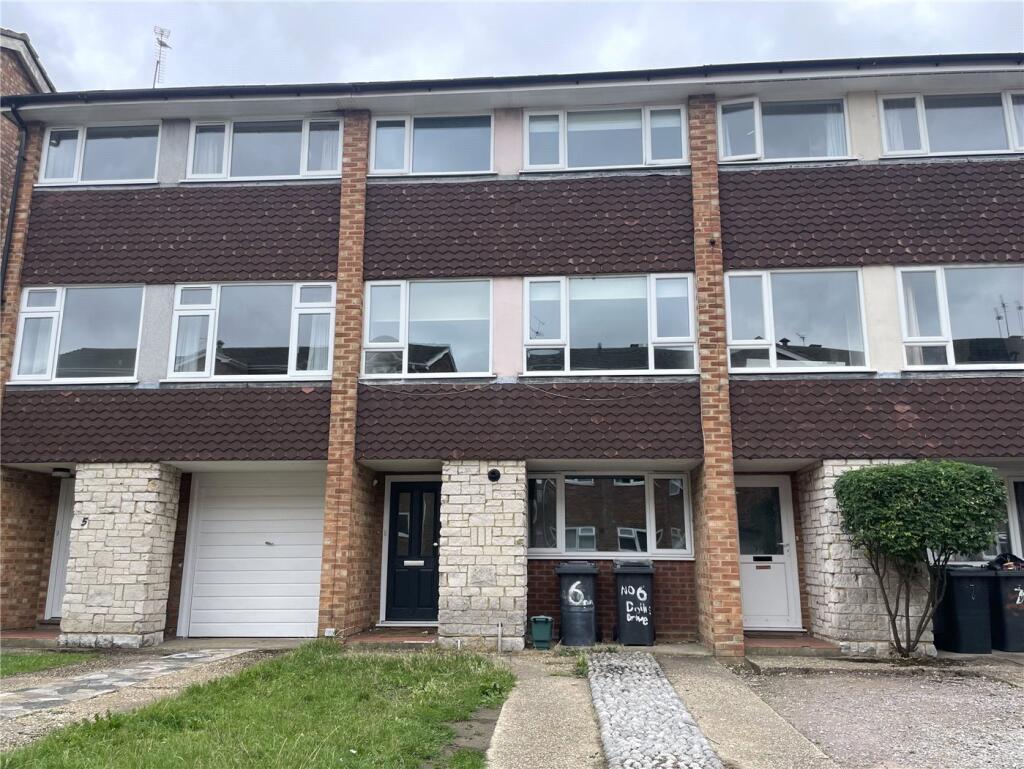Main image of property: Dollis Drive, Farnham, Surrey, GU9